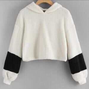 Cropped Teddy Hoodie